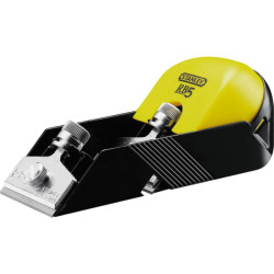 Rabot metallique a lames interchangeables
