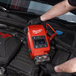 M18js2000-0 - booster m18 pour voiture sans batterie et sans chargeur