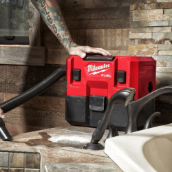 M12 fvcl-0 - aspirateur eau et poussières 12v, classe l, sans batterie