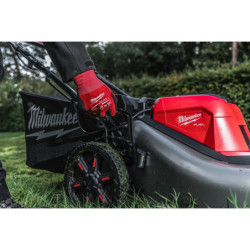 M18 f2lm53-0 - tondeuse à gazon fuel 53 cm, sans batterie