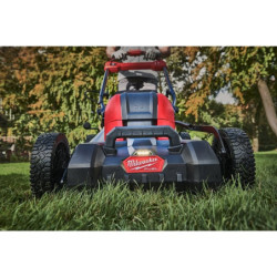 M18 f2lm46-0 - tondeuse à gazon fuel 46 cm, sans batterie